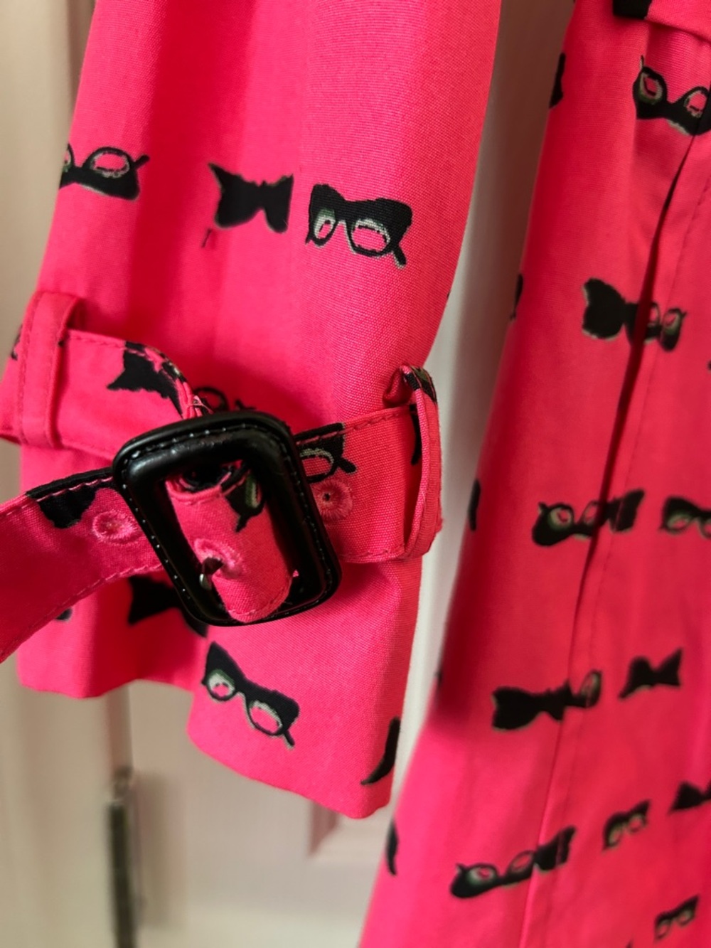ZUCOZZ Hot Pink Belted Trench Coat with Sunglasses Print Size Small - Picture 5 of 9